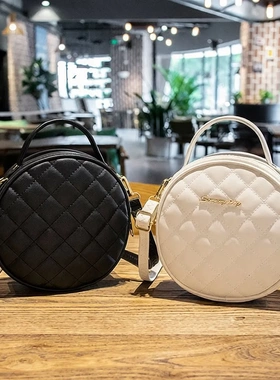 女包夏秋韩版配色几何菱格绣线字母标圆形手提包单肩斜跨