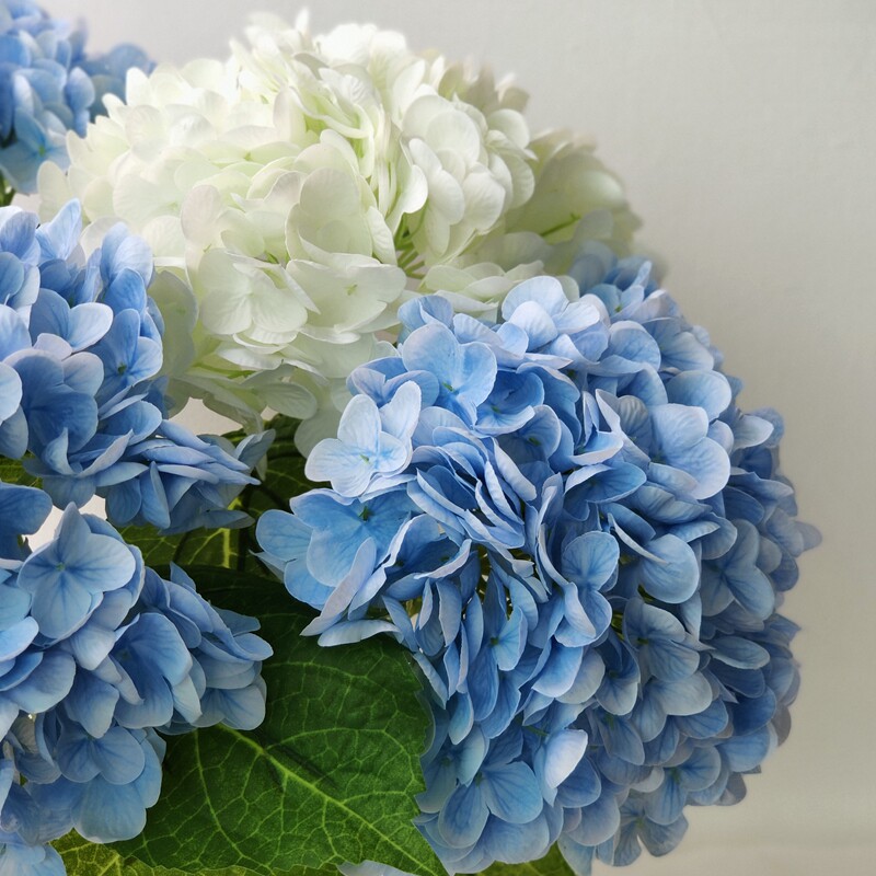 质软装彷真保湿手感绣球花假花炫关花束白绿色蓝色