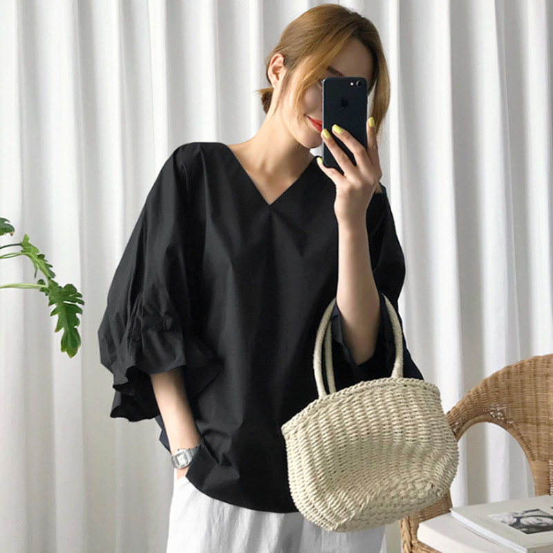 宽松大码衬衫V领蝙蝠型娃娃衫喇叭灯笼袖打底衫bf风休闲学生衬衣