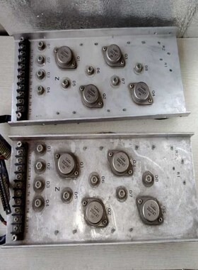 议价三极管板子2SC2147 2SC1443应该是2块N管2块P适用