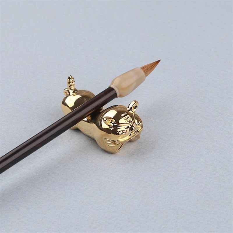 百集 阿威 生肖虎吉祥物书镇笔搁萌宠品小品