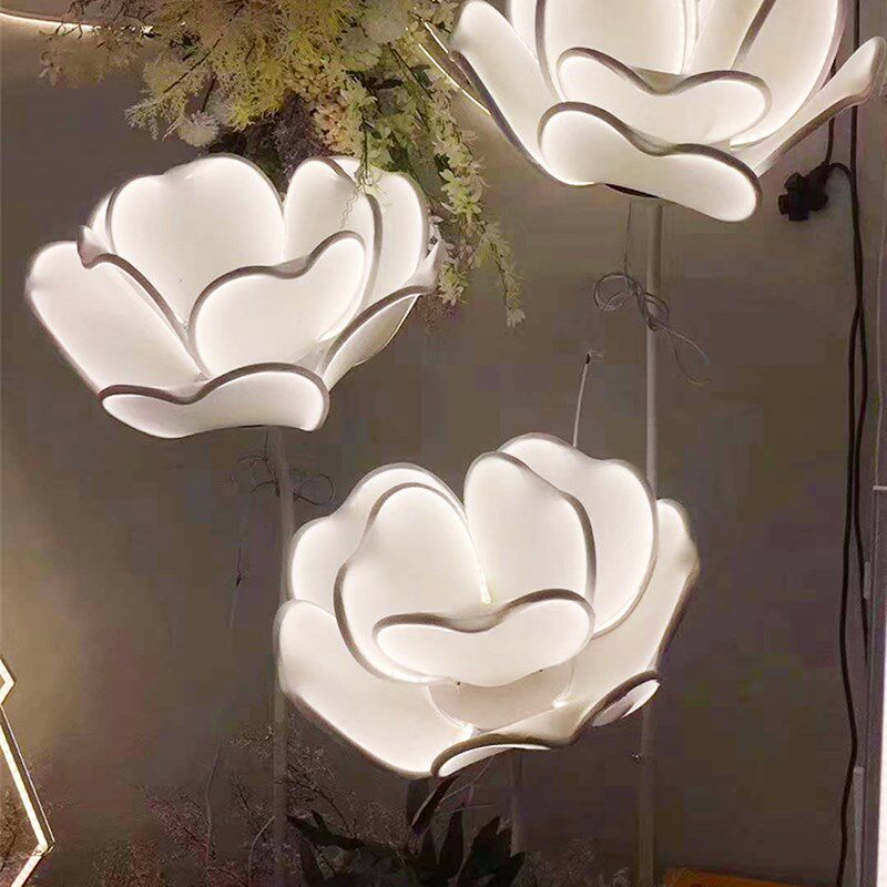 婚庆婚礼花瓣玫瑰花发光路引灯t台铁艺场景布艺背景布置摆件舞台