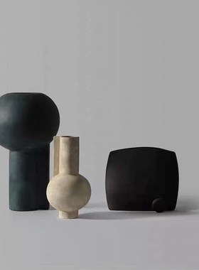 北欧风侘寂风日式简约个性家居摆件花瓶样板间北欧干花器民宿装饰