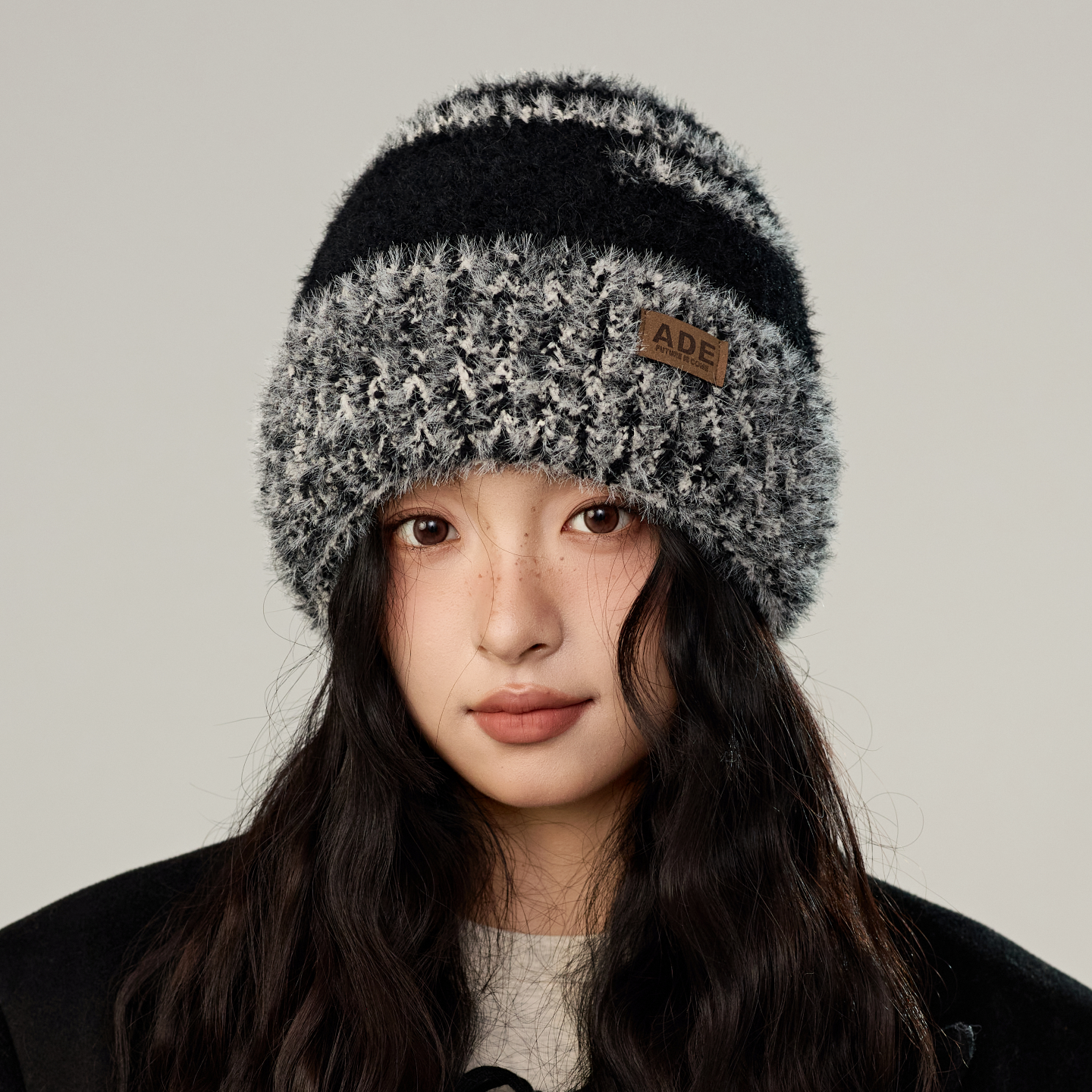 毛绒针织帽子新款冬季加厚加绒双层毛线帽拼色显脸小护耳保暖帽女