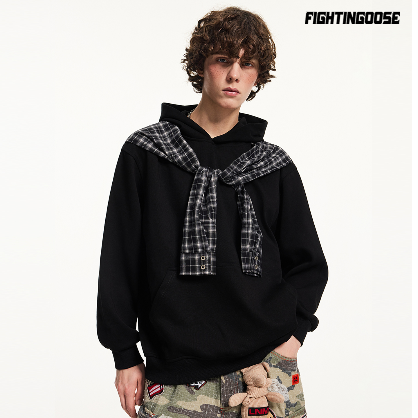 英伦复古男生卫衣格子披肩假两件