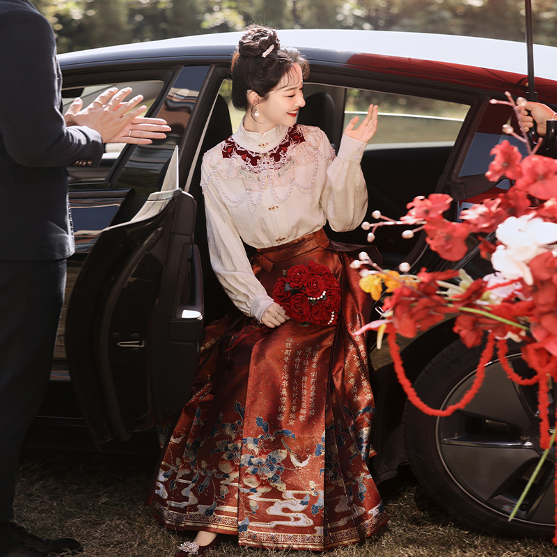 墨子研汉服女【木兰词】新中式马面裙套装云肩订婚服敬酒服秋冬款