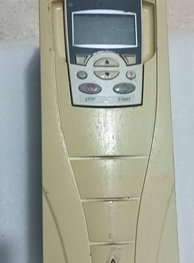 变频器ACS550-01-08A8-4 拆机 功能