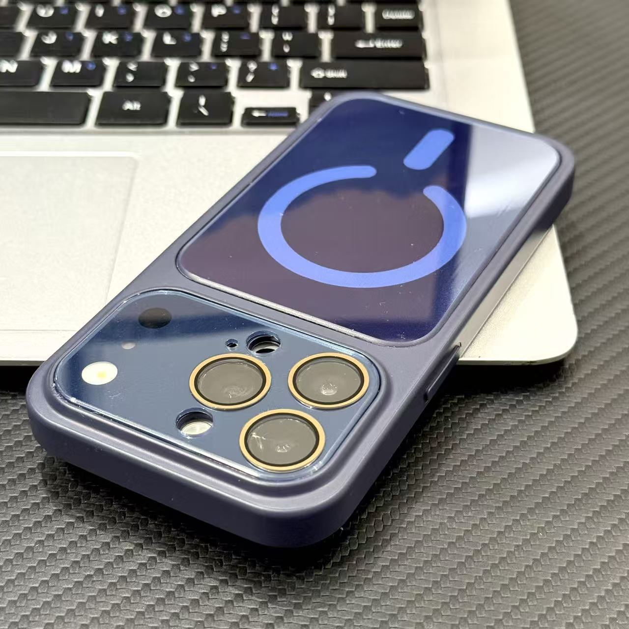 深蓝色柔感水晶磁吸壳适用于苹果17/16promax大视窗手机壳iPhone15PRO小众13pro/12精孔14promax防摔16PROMAX