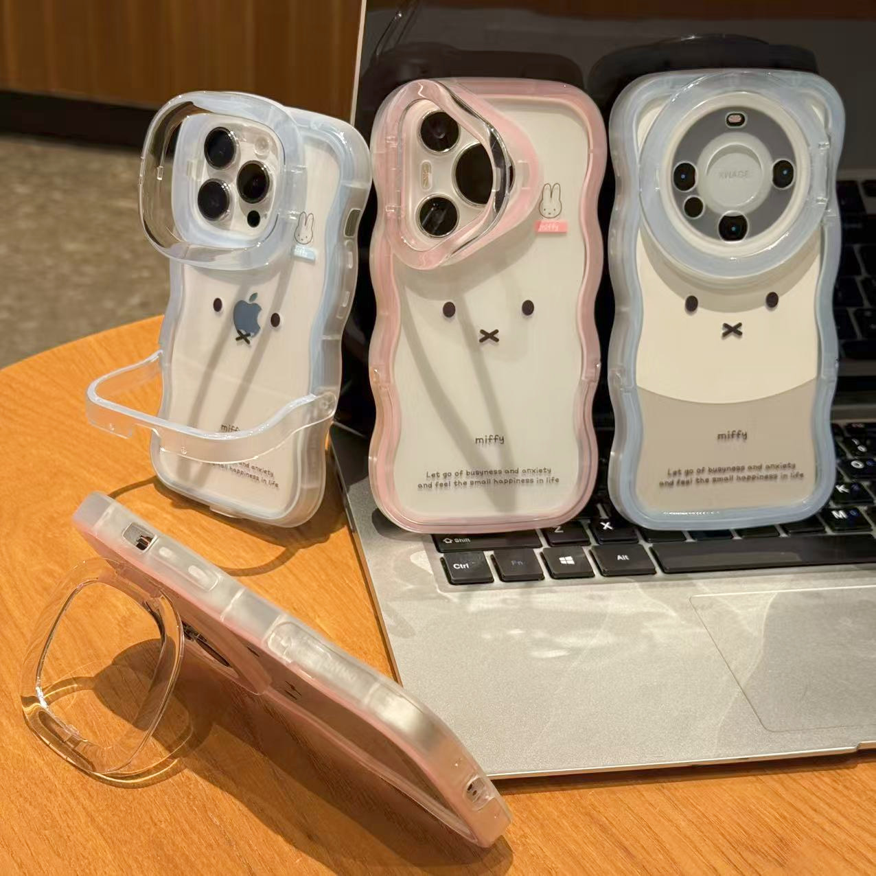 情侣款米菲兔表情板凳双支架适用于苹果16promax手机壳iPhone15软壳华为mate70新款oppo卡通小米15少女vivo