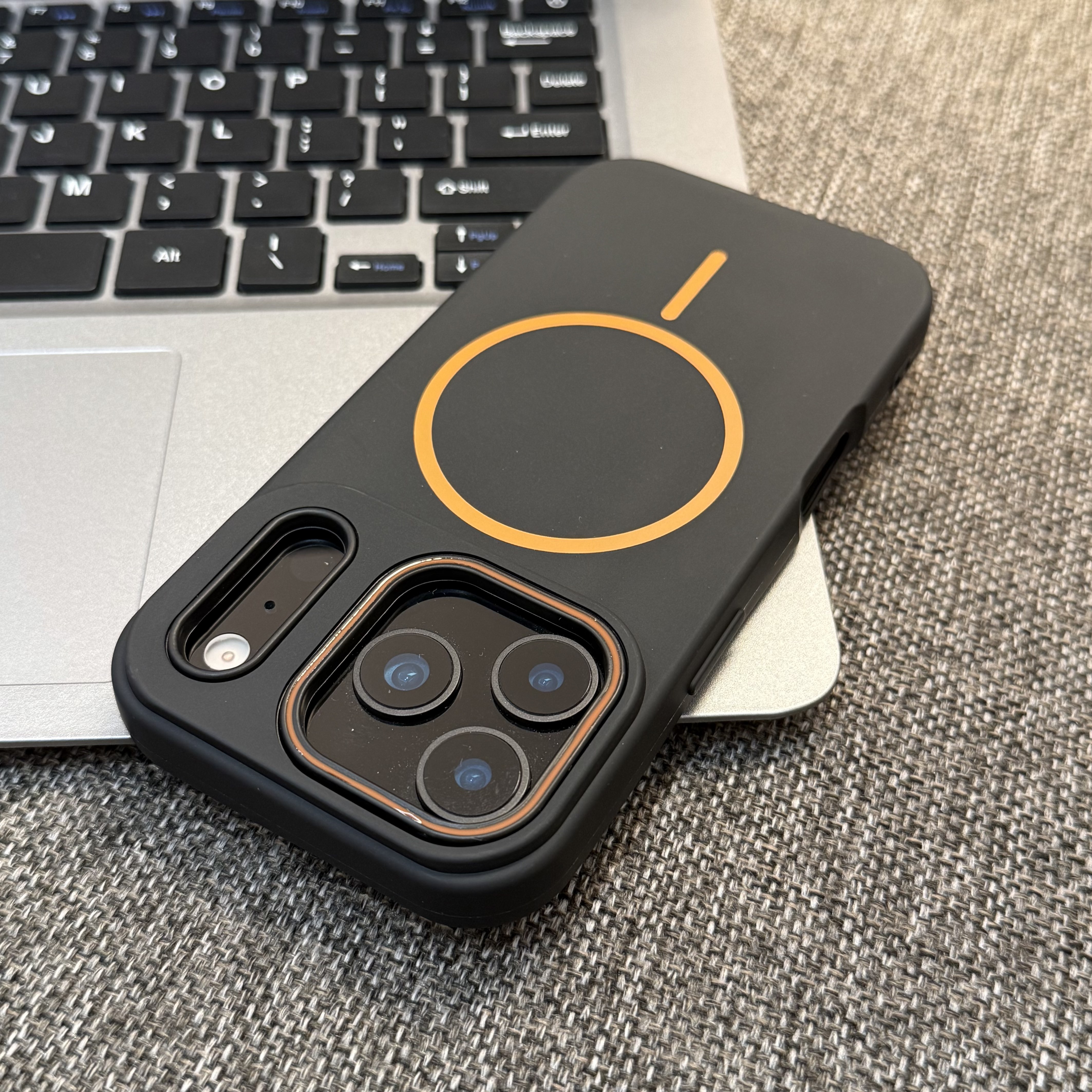 高级黑适用于17苹果17Air/16ProMax糖果马卡龙磁吸iPhone15pro/14/13保护套12/11简约纯色16新款苹果17PR0