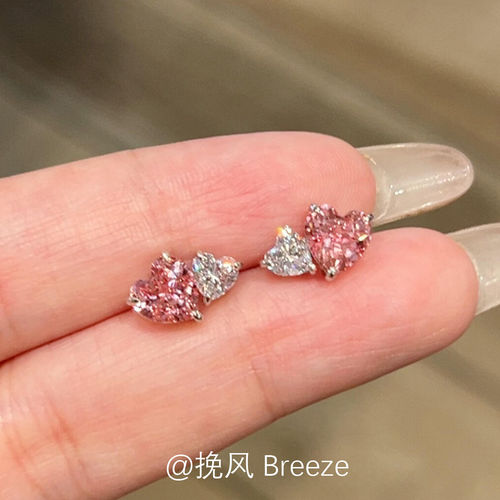 S925纯银粉白闪钻爱心耳钉女