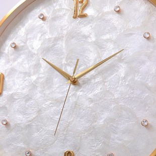 饰壁钟极简静音石英钟网红表挂墙 现代简约圆形挂钟家用客厅创意装