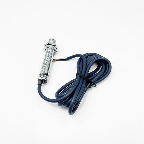 沪工红外漫反射光电开关E3F1-DS10C4 B2 N2 P1 P2可调E3F1-DS20C4