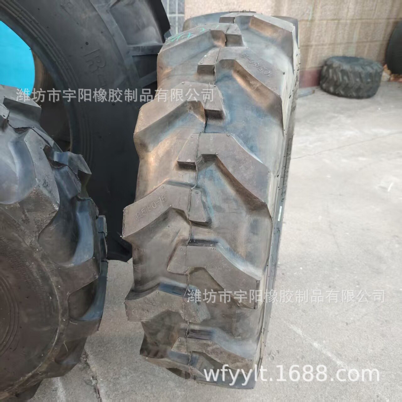 人字花纹 10.5/80-18   反铲装载机轮胎,汽车零部件/养护/美容/维保,叉车胎,淘宝优惠券,粉丝福利购,淘宝优惠卷