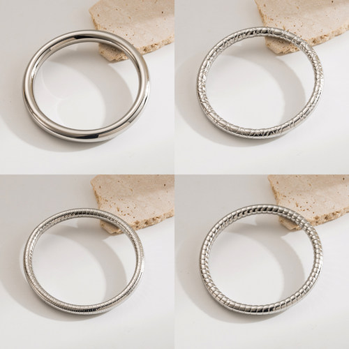 欧美钛钢防水不掉色素圈手镯