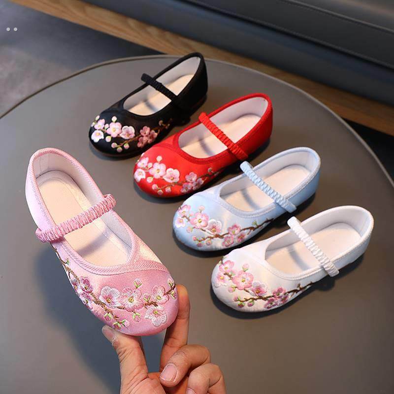 广西三月三民族绣花鞋壮族女童鞋子小女孩古装舞蹈表演儿童演出鞋