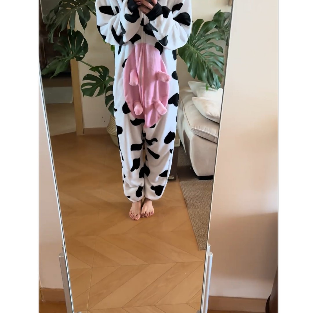奶牛睡衣秋冬法兰绒成人儿童卡通连体动物粉色带奶头奶牛家居服