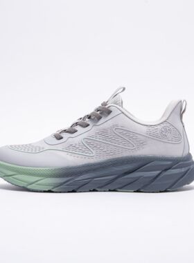 CHCH小道轻便减震透气男越野跑跑步鞋厚底时尚欧若假日风CP1A2271