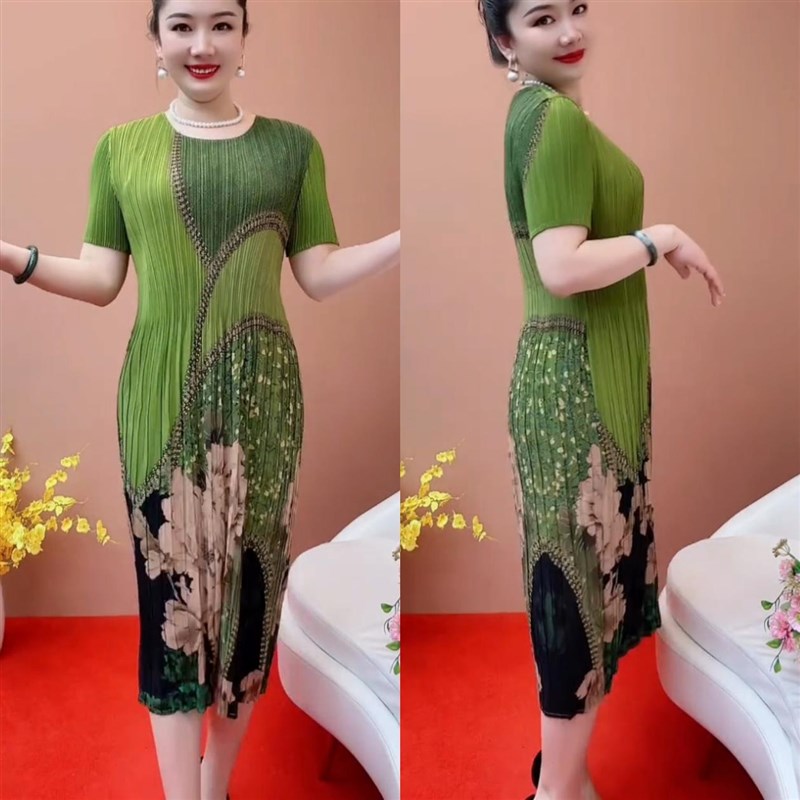 加肥加大码女装连衣裙2024夏季胖mm高弹短袖雪纺宽松中老年百褶裙