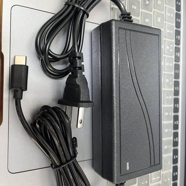 适用于尼神水冷半导体散热器配件48W大功率12V4A型c头电源线72574