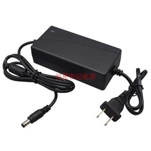 路杰士?应急启动电源充电器专用12.6V／16.8V一个价强启搭充电线1