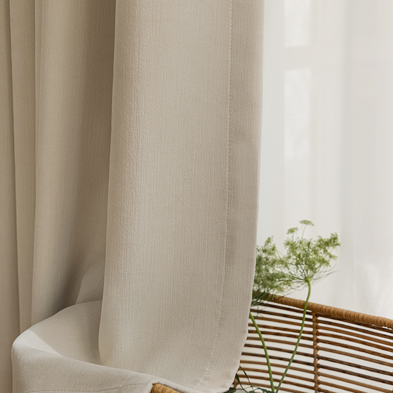 绍兴柯桥窗帘奶h油丝绒加厚雪尼尔2023年新款客厅卧室全遮光奶油