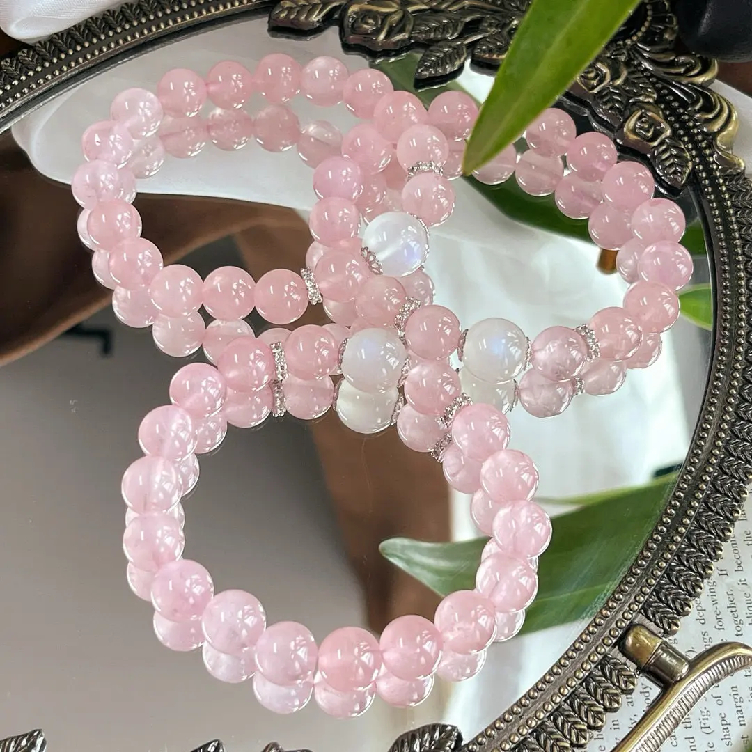 天然白月光水晶手串女粉水晶月光石手链马粉饰品10mm圆珠高品质