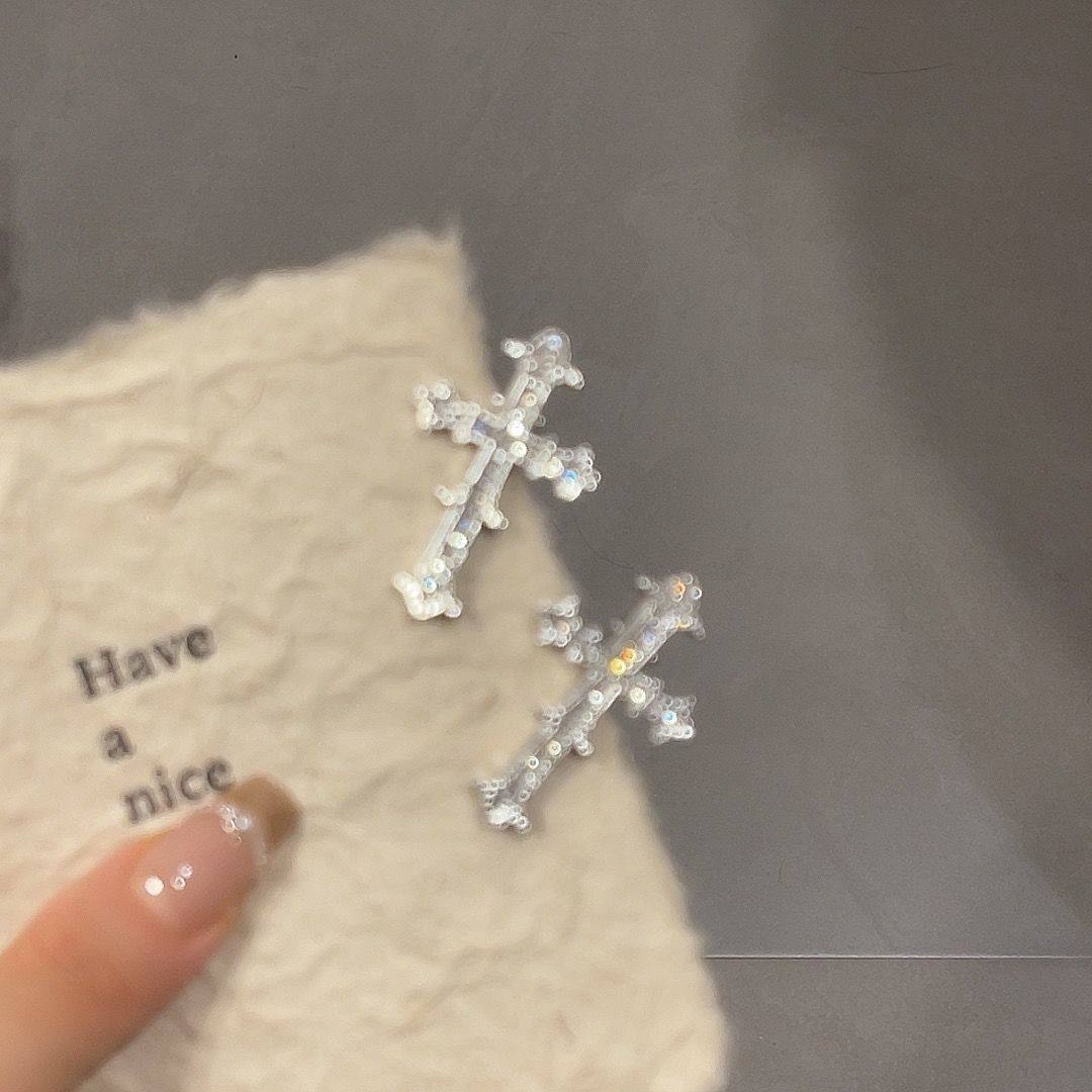 甜酷辣妹十字金属闪钻高级感鸭嘴发夹爆款发卡侧边刘海夹高颜值,饰品/流行首饰/时尚饰品新,发饰,淘宝优惠券,粉丝福利购,淘宝优惠卷