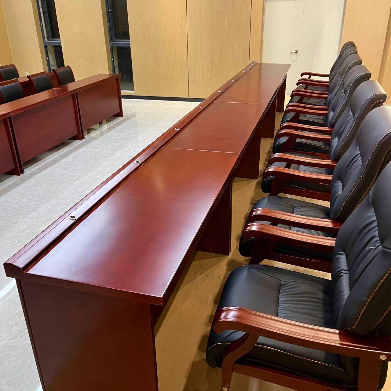 会议室主席台领导发言台培训长条桌椅组合木皮油漆会议桌椅演讲台