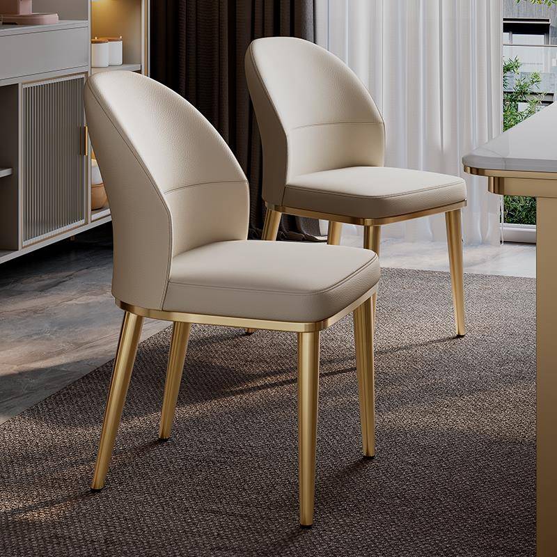 2025新款椅子餐椅家用现代简约意式轻奢高级感真皮头层牛皮餐桌椅