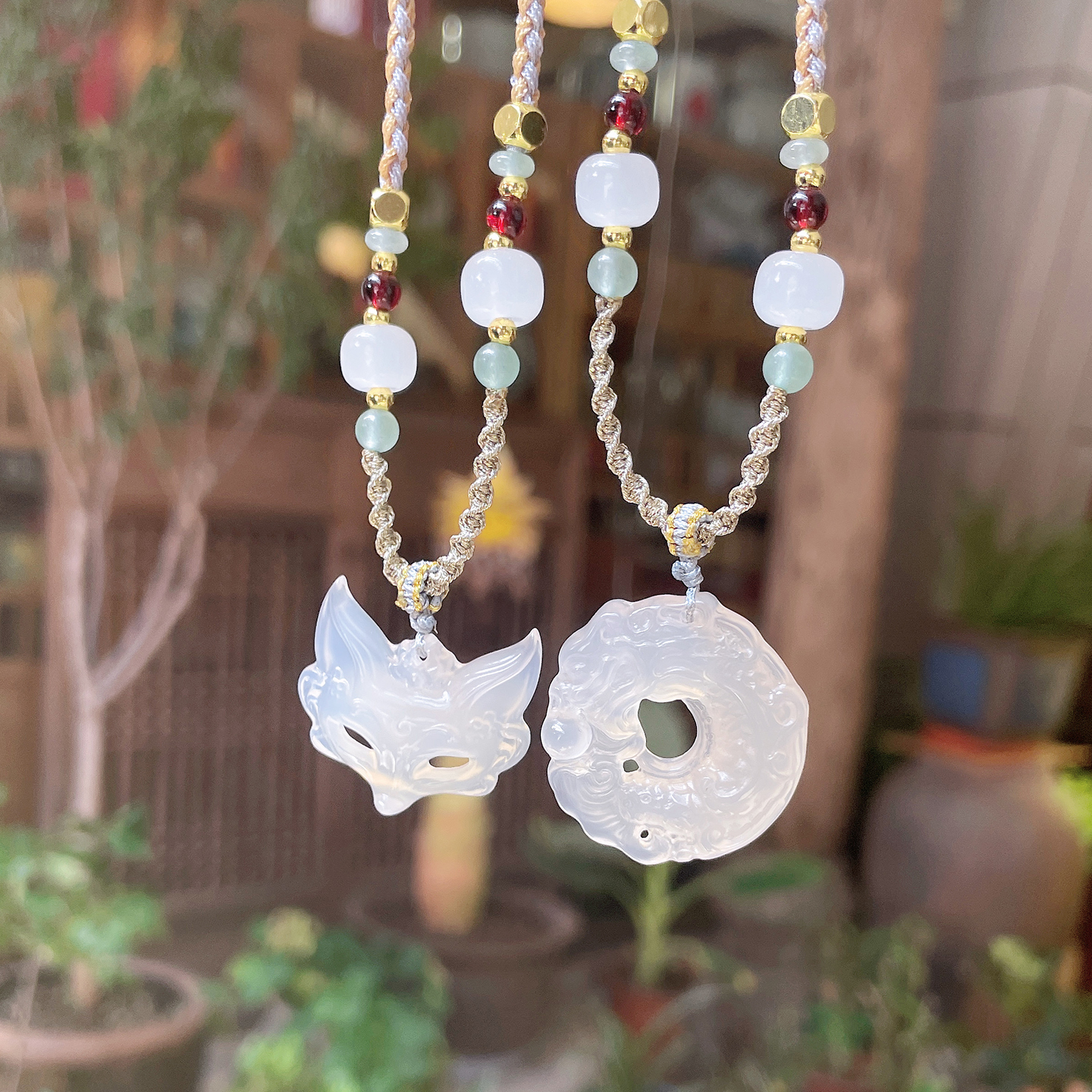 天然白玉髓九尾狐鱼化龙项链情侣