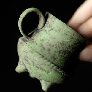 带把茶杯主人单个杯 老岩泥浅绿三足品闲杯陶瓷品茗杯手工中M式