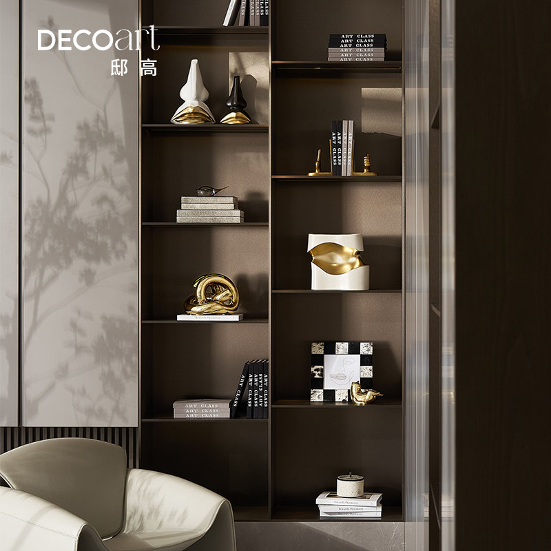 邸高展厅边柜案列陶瓷摆件金色书档马毛首饰盒拼色相框开放格家装