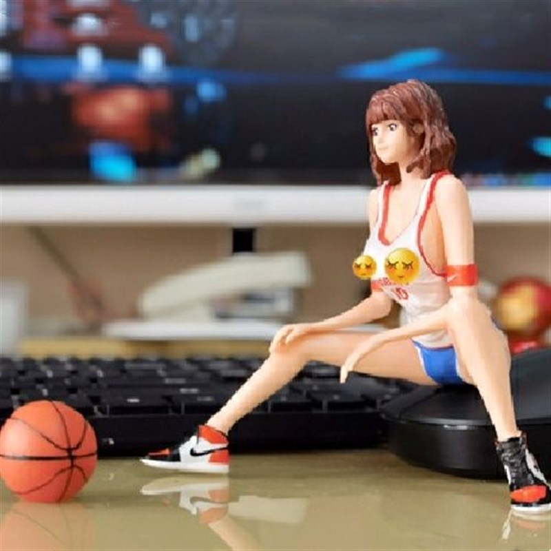 创意汽车摆件灌篮高手赤木晴子手办车内装饰品桌面公X仔电脑机箱