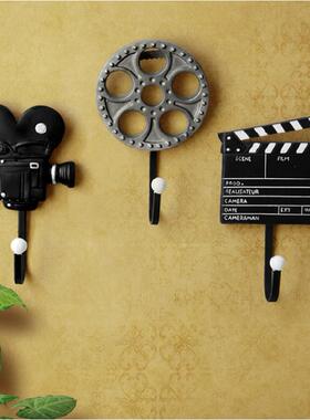 创意挂钩 衣帽钩壁挂 家居装饰 树脂工艺电影设备套三