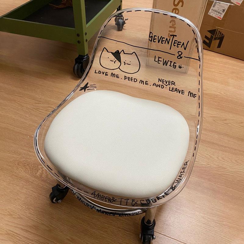 5V滑轮矮凳万向轮小凳子换鞋凳门口家用成人滑轮凳多功能美缝圆凳