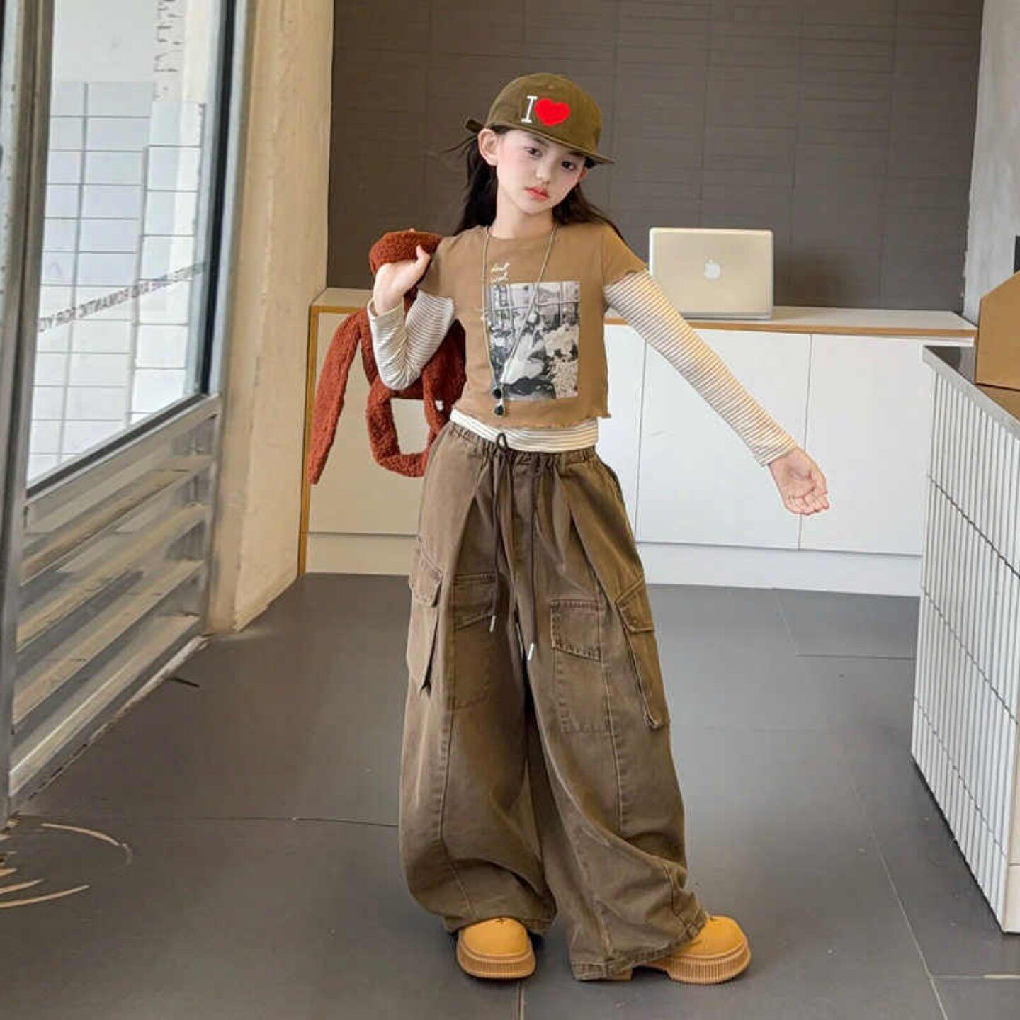 女童长袖t恤套装秋季中大童洋气时髦工装裤女孩春秋款街舞演出服