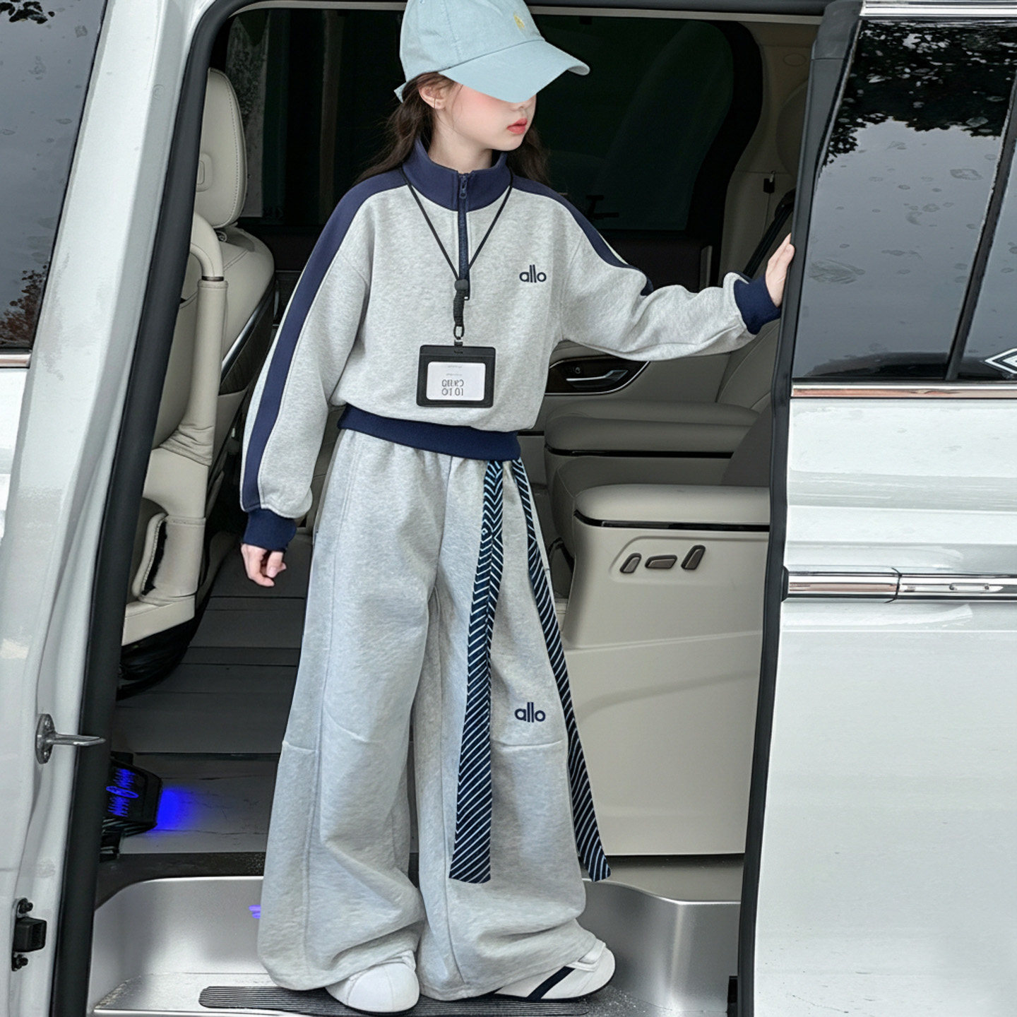 爵士舞女童套装2026新款儿童加厚洋气秋冬装加绒卫衣阔腿裤两件套