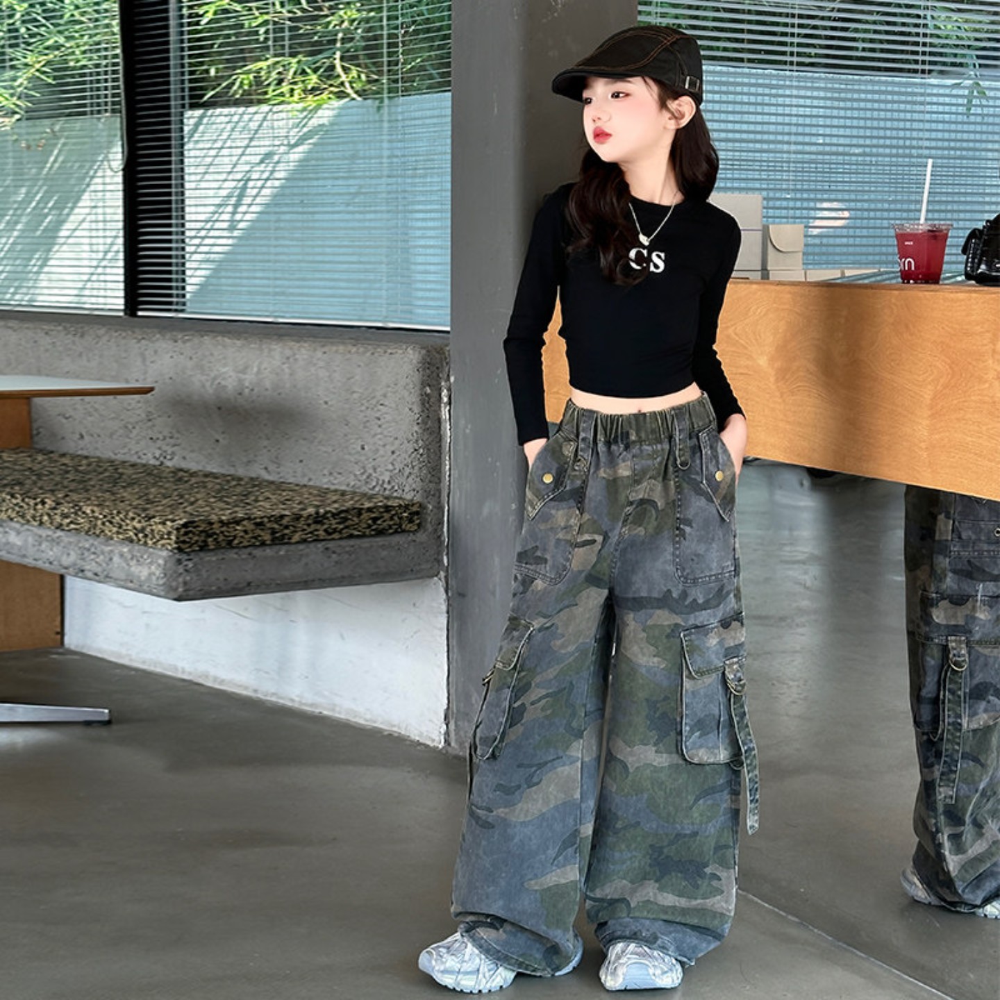 女童套装春秋工装裤女孩迷彩炸街裤时尚新款儿童宽松网红爵士舞裤