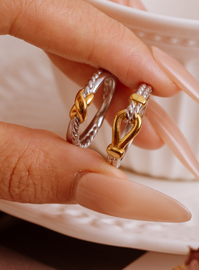 2026新款间金不锈钢交叉戒指女式轻奢高级感编织纹戒圈镀PVD饰
