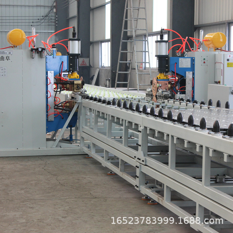 山东青岛不锈钢换热片变频缝焊机FTB系列板式换热器自动焊接设备