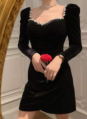 潮牌泰国潮牌名媛秋冬连衣裙设计感水钻金丝绒小黑裙礼服裙9338