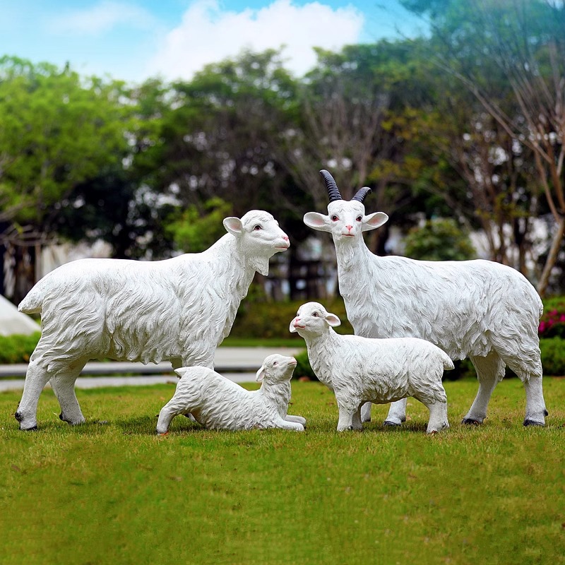 户外仿真山羊绵羊雕塑玻璃钢落地摆件小区草坪农场动物园动物装饰