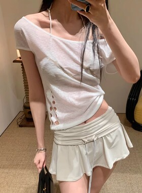 ICEYY rui设计感斜肩辣妹风短袖T恤女built法式修身显瘦露肩上衣