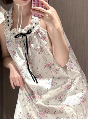 ICEYY shushut小碎花甜美少女风可爱蕾丝边连衣裙休闲设计吊带裙