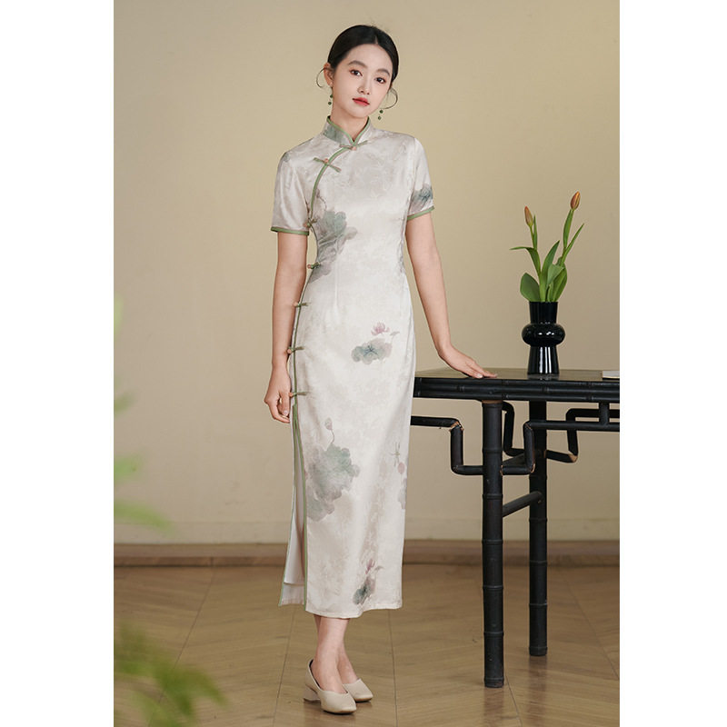 2026新款《惊羡》新中式改良旗袍年轻款高端大气上档次春