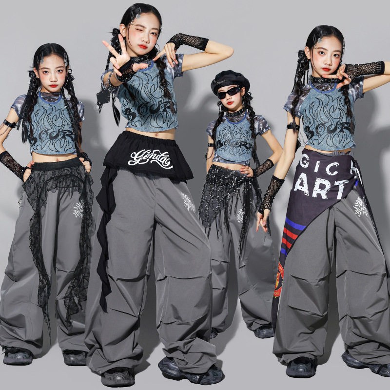 2026新款女童jazz爵士舞演出服儿童街舞服装女孩牛仔背心套装