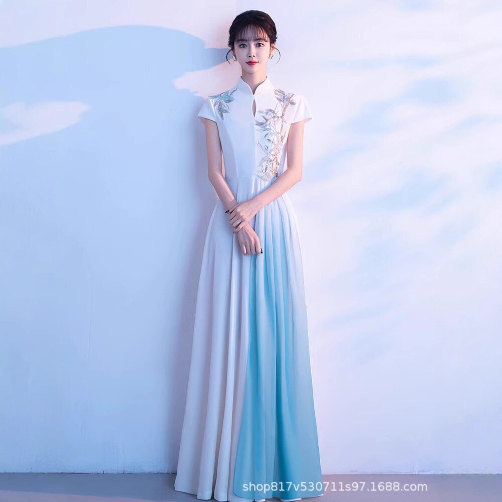 2026新款大合唱团演出服白色女长裙新中式民歌独唱晚礼服朗诵礼服