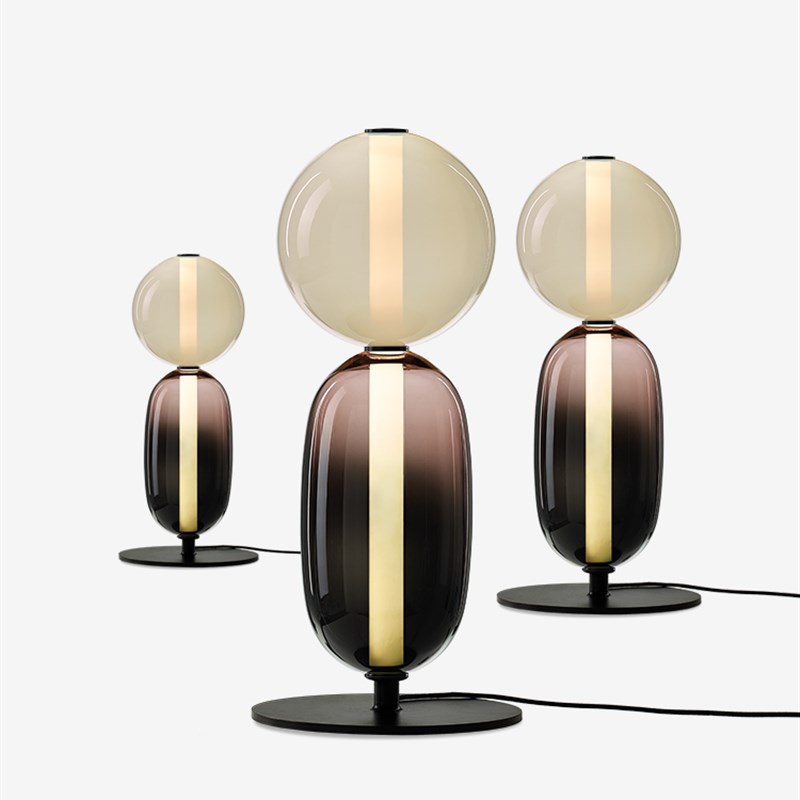 创意台灯设计师款卧室床头灯客厅落地创意简约氛围台灯儿童房