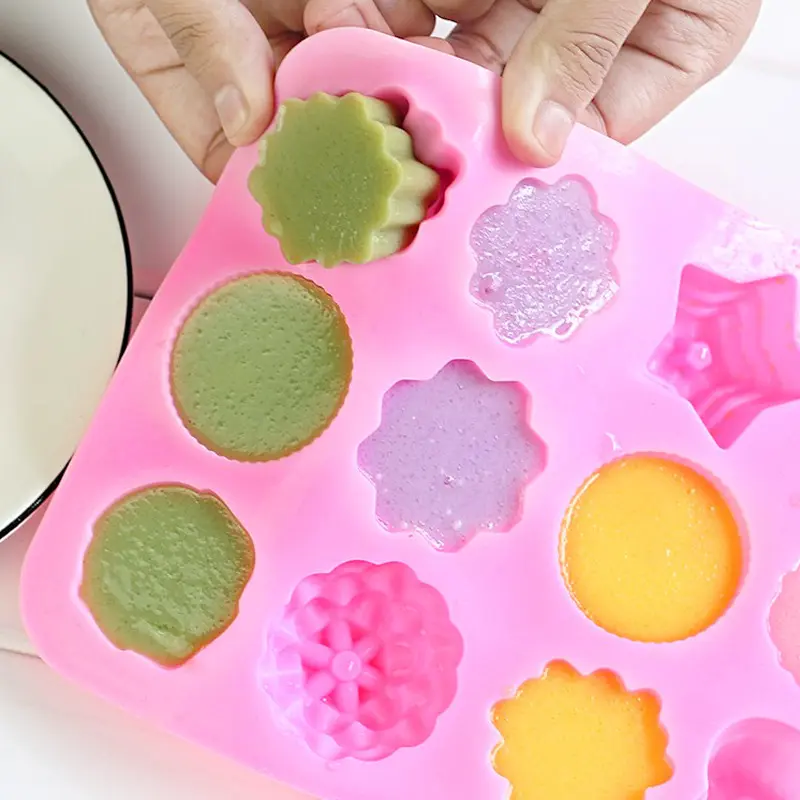 耐高温12连不同花草硅胶蛋糕模具 布丁白凉粉果冻模具 手工皂模